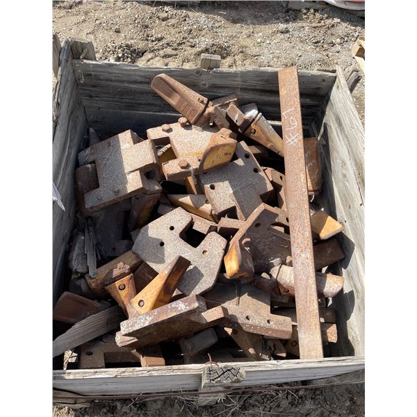 Chain Trencher Digging Plates, 16" cut