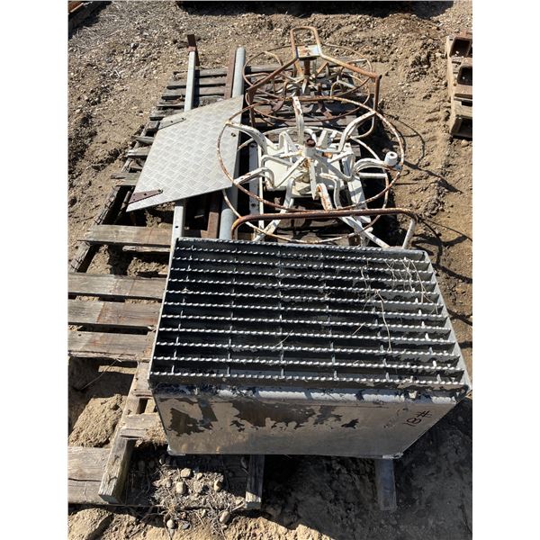 Two cable hand reels and misc metals