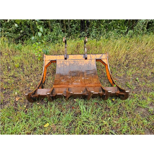 QUIK TACH Brush Rake for a 20 to 25 tonne excavator with IMAC quick attach, Located in PEACE RIVER, 