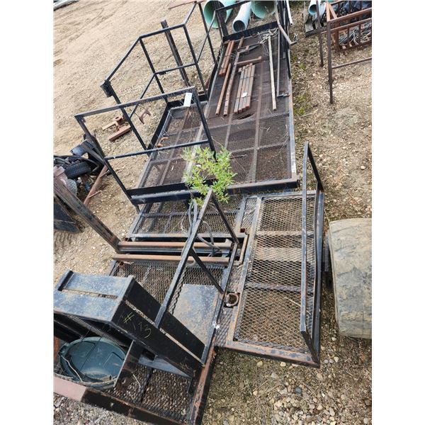 Steel Decking / Platforms (2 pieces)