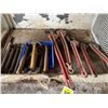 Image 1 : Quantity of pipe wrenches, claw hammers and wheel wrenches