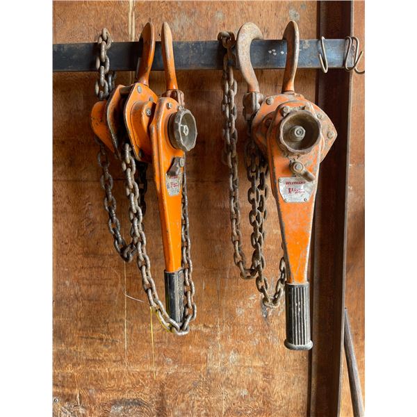 2 of WESTWARD 1-1/2 ton chain come alongs