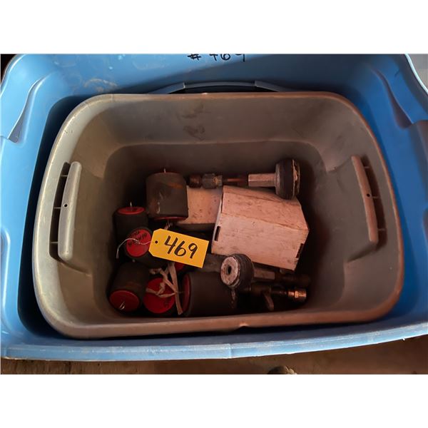 Pipe pigs and pressure test tooling