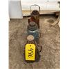 Image 1 : Three Hydraulic jacks