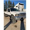 Image 6 : 2001 Ford Ext cab, diesel, auto, 4x4, showing 480,432 km's, running, V.Good rubber, SN. 1FTNX21F31EB