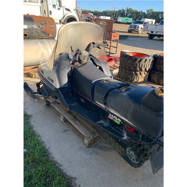 1991 Safari Skidoo, #3662-01195, Ph Rick (780) 531-2779, From Hwy 825 East on Boysdale Rd & South 1 