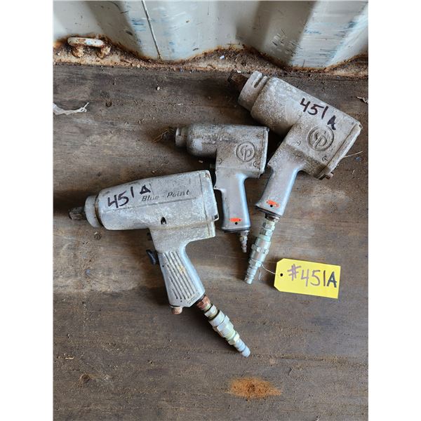 Pneumatic impact wrenches 1 of 1/2" drive, 2 of 3/4" drive