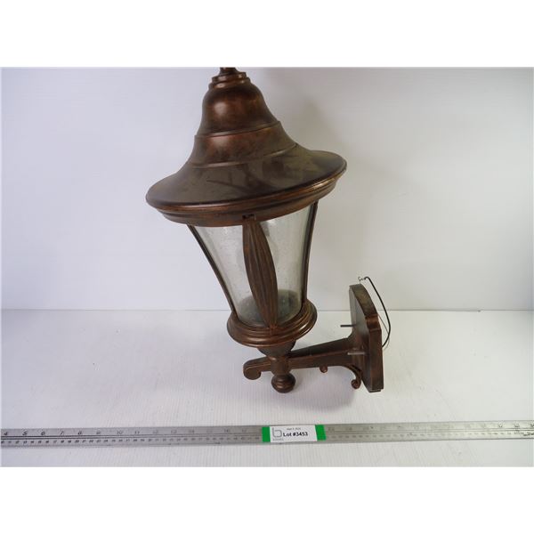 Victorian Style Wall Lamp