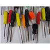 Image 3 : Lot of over (30) Screwdrivers and Pry Bar