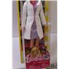 Image 3 : Science Barbie - Appears New in Box, Box has some wear as pictured