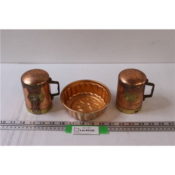 Copper Salt & Pepper Shakers & Acorn Cake Pan