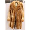 Image 1 : * Vintage Women's Fur Coat: Raccoon & Fox - Good Condition - Size Small Approx