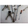 Image 3 : (2) Ratchet Wrenches, Screwdriver and Assorted Tools