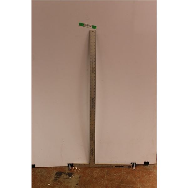 * Mastercraft Dry Wall Square