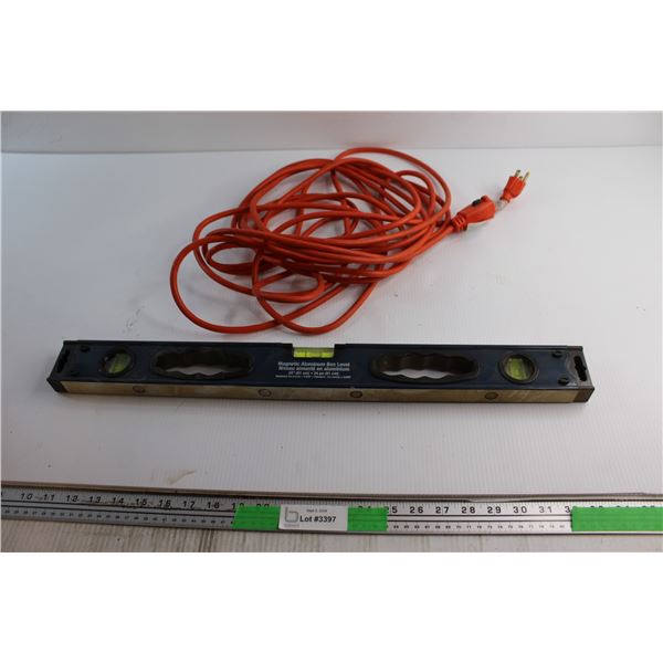 Magnetic Aluminium Box Level and Extension Cord - Untested, Length Unknown