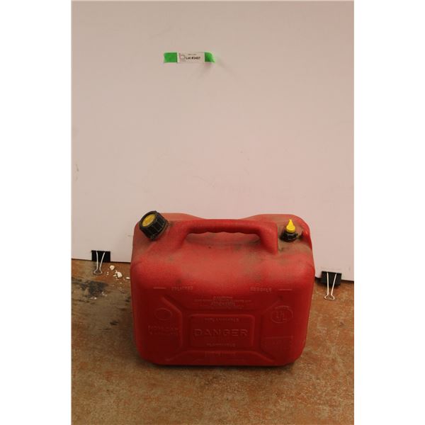 * 23L Plastic Gas Can