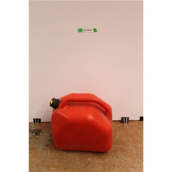 * 20L Plastic Gas Can