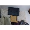 Image 3 : Assorted Bed Sheets and Pillow Cases and Ladies Slippers - Size 9