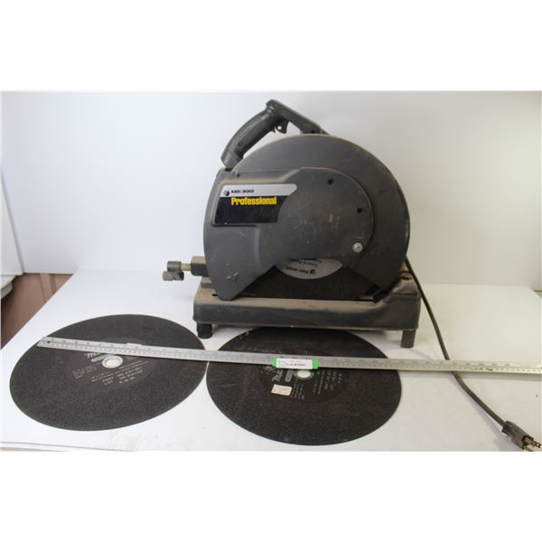 *Black & Decker Cut-off Saw w/2 Makita Cutting Disks