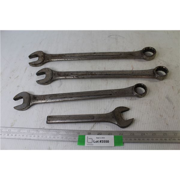 (3.5) Wrenches (1 1/16" - 1 1/8" - 1 1/4")