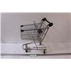 Image 1 : Miniature Shopping Cart - 13" x 12"