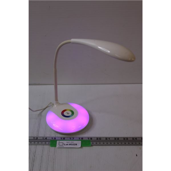 USB Desk Lamp - Works