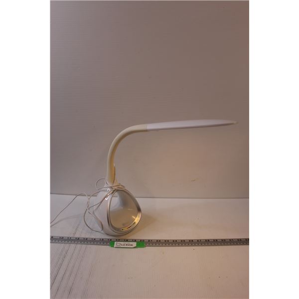 OttLite Desk Lamp - Works