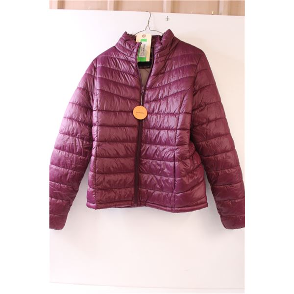 * Women's Puffer Jacket - Size Medium
