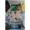 Image 2 : * Bunny Hat, Assorted Ornaments, Bathroom Mat and Assorted Items