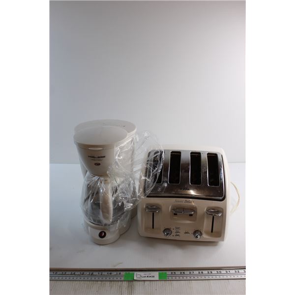 Black & Decker 12 Cup Coffeemaker - No Plug and Oster Toaster - Untested