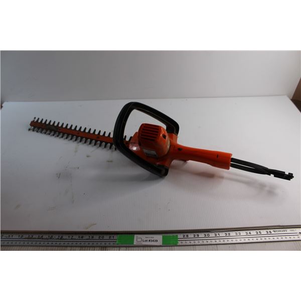 Black & Decker Hedge Trimmer - Untested