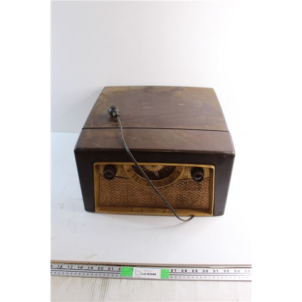 *Vintage Admiral Vinyl Record Player - Untested