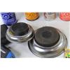 Image 5 : Cans of Lubricants - (2) Magnetic Trays - Multimeter - Mastercraft Digital Thermometer - Dial Gauge