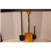Image 1 : *(3) Shovels- Spade - Snow - Folding