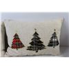 Image 3 : (2) Christmas Holiday Pillows