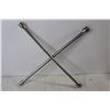Image 5 : 12" Hand Saw, 4 Way Lug Wrench