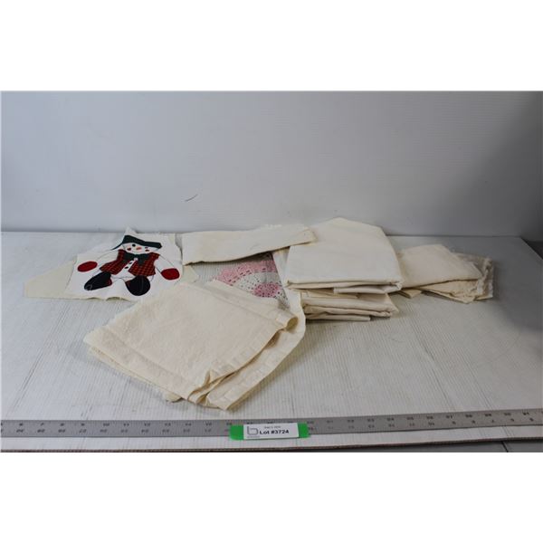 Assorted Fabric And Pieces of Cloth, Coaster