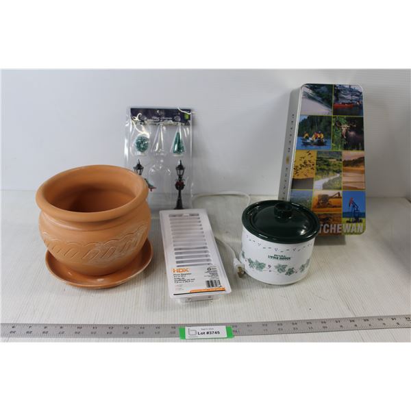 Ceramic Pot, HDX Floor Register - 3" x 10", Rival Little Dipper Electric Stoneware Server - Tested W