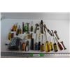 Image 1 : (10+) Assorted Screwdrivers and Assorted Hardware