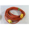 Image 3 : (2) Extension Cords