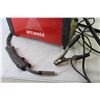 Image 4 : *Arc Weld Handi Core 100 - Flux Welder (powers on - has spark)