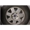 Image 2 : *(4) Tires on 5 Bolt Rim (215/70R15)