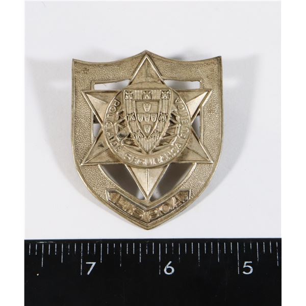 #205 PORTUGAL LISBON LISBOA POLICE CAP BADGE