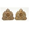 Image 5 : #226 WW2 RCMP CAP BADGE COLLAR SHOULDER SET