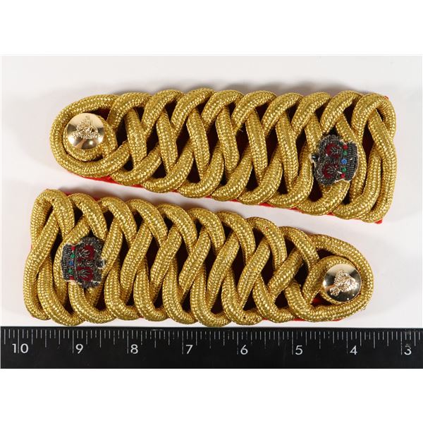 #246 RCMP HIGH RANK GOLD CORD SHOULDER BOARDS