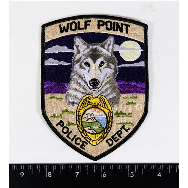 #424 WOLF POINT POLICE DEPARTMENT MONTANA PATCH