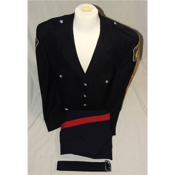 #814  1988 VINTAGE COLEDALE POLICE JACKET