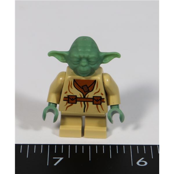 #1144 LEGO STAR WARS YODA MINI FIGURE 2002