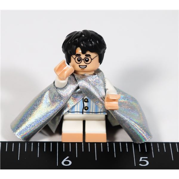 #1151 LEGO HARRY POTTER W/ INVISIBILITY CLOAK