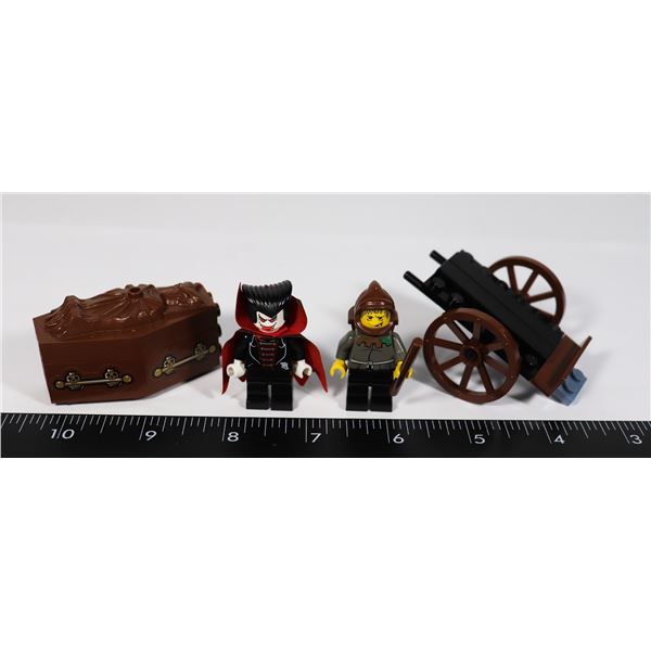 #1161 LEGO STUDIOS 1381 VAMPIRE'S CRYPT MINI FIGS